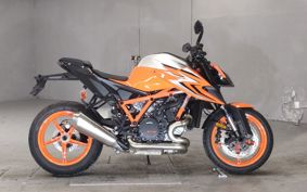 KTM 1290 SUPER  DUKE R V3940