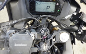 YAMAHA YZF-R15M