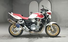 HONDA CB1300SF SUPER FOUR SC54