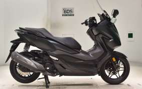 HONDA FORZA 250