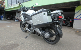 HONDA VFR1200X 2012 SC70