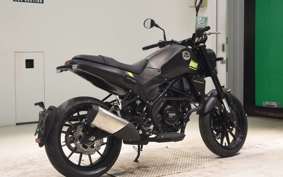 BENELLI レオンチーノ250
