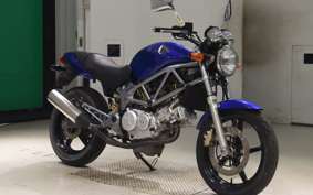 HONDA VTR 250 MC33