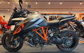 KTM 1290 SUPER DUKE GT 2017 V6940