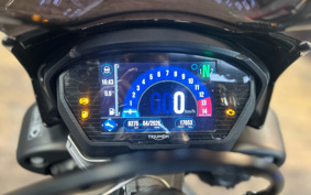 TRIUMPH STREET TRIPLE R LOW 2019 HDA434