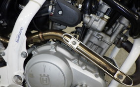 HUSQVARNA SMR125