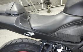 YAMAHA YZF-R25 A 2013 RG43J