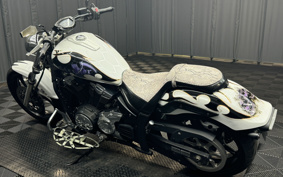 YAMAHA XVS1300CA STRIKER 2013 VP33