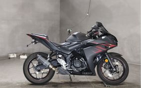 YAMAHA YZF-R25 RG10J