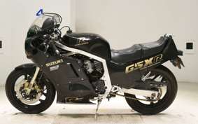 SUZUKI GSX-R750 1987 GR71G