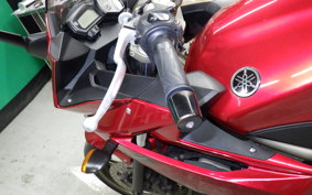 YAMAHA XJ6 2009