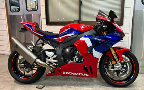 HONDA CBR1000RR-R FB SP 2022 SC82
