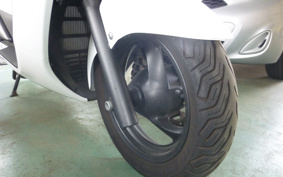 HONDA SILVERWING400GT 2015 NF03