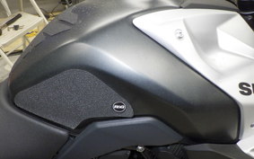 SUZUKI GSX-8R 2024 EM1AA