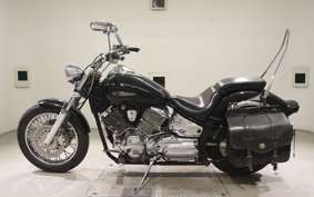 YAMAHA DRAGSTAR 1100 2003 VP13J