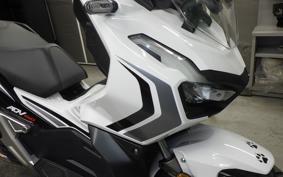 HONDA ADV150