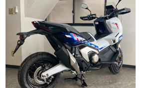 HONDA X-ADV 750 2026 RH21