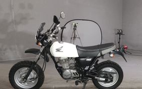 HONDA APE 100 HC07