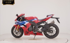HONDA CBR1000RR RSP 2025 SC82