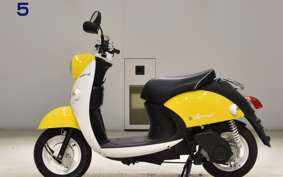 YAMAHA E-VINO 2023 SY11J