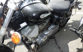 YAMAHA DRAGSTAR 250 VG02J