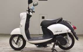 YAMAHA E-VINO SY11J
