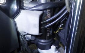 SUZUKI GSR250 1999