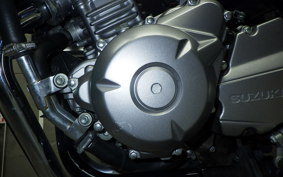 SUZUKI GSR250