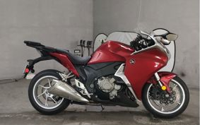 HONDA VFR1200F DCT SC63