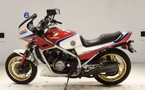 HONDA VF750F 1983 RC15