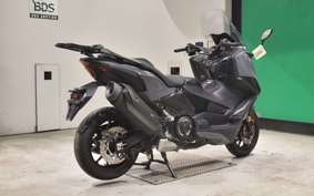 YAMAHA T-MAX 560 T 2022 SJ19J