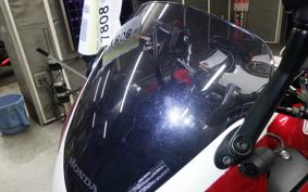 HONDA CB400 SUPER BOLDOR A 2014 NC42