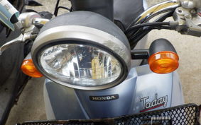 HONDA TODAY AF61