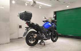 SUZUKI Vｽﾄﾛｰﾑ250