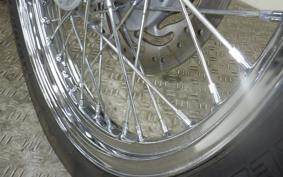 TRIUMPH BONNEVILLE T100 2013