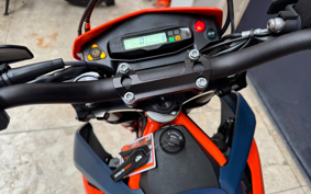 KTM 690 SMC R LSV40