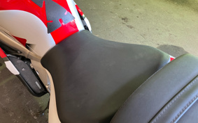 YAMAHA YZF-R6 2000 RJ03