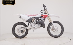 YAMAHA YZ125