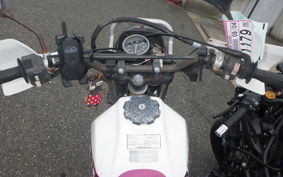 SUZUKI DJEBEL 200 (DR200SE) SH42A