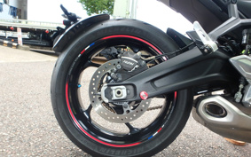 TRIUMPH TRIDENT 660 2022 LGL10U