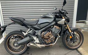 HONDA CB650R E-Clutch 2024 RH17