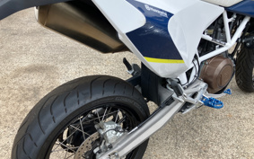 OTHER HUSQUARNA 701SUPERMOTO 2016 701SMUST47