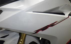 HONDA CBR250RR A MC51