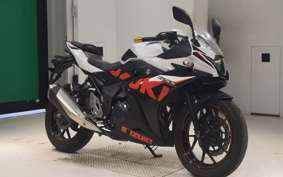 SUZUKI GSX250R