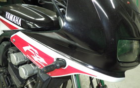 YAMAHA FZ400 1997 4YR