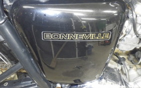TRIUMPH BONNEVILLE 2001