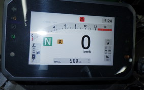 HONDA CB650R E-Clutch 2025 RH17