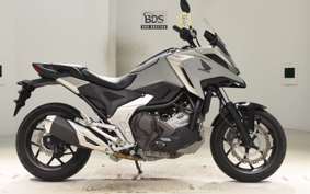 HONDA NC750X DCT 2018 RH09