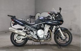 SUZUKI BANDIT1250 GW72A