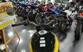 KAWASAKI Z900RS YELLOW  BALL ED 2024 ZR900K